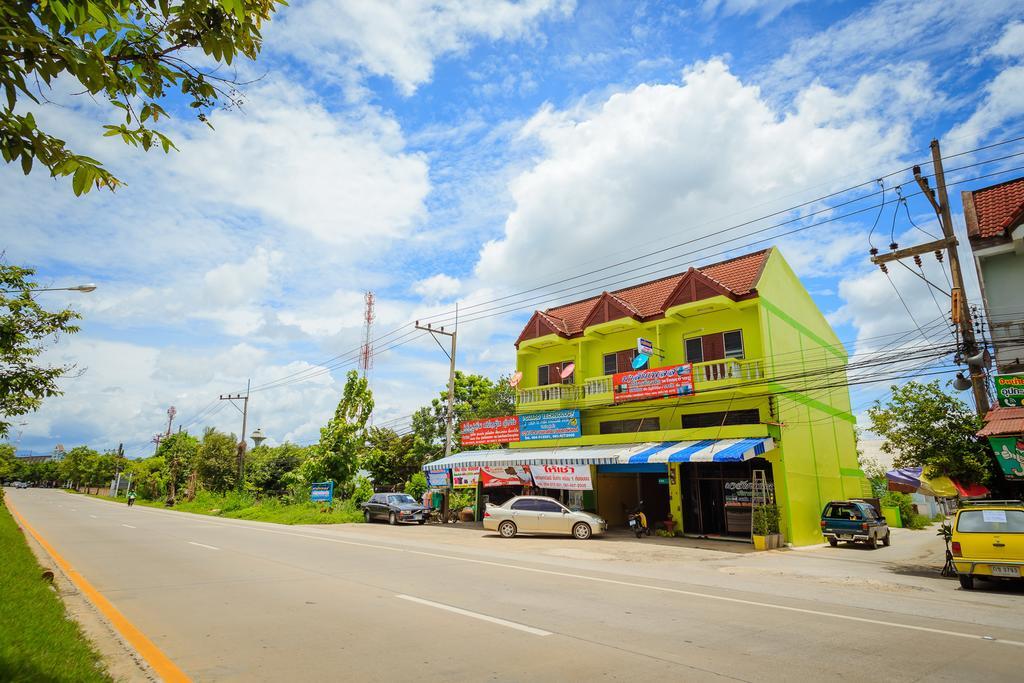 Malai Place Lampang Exterior photo